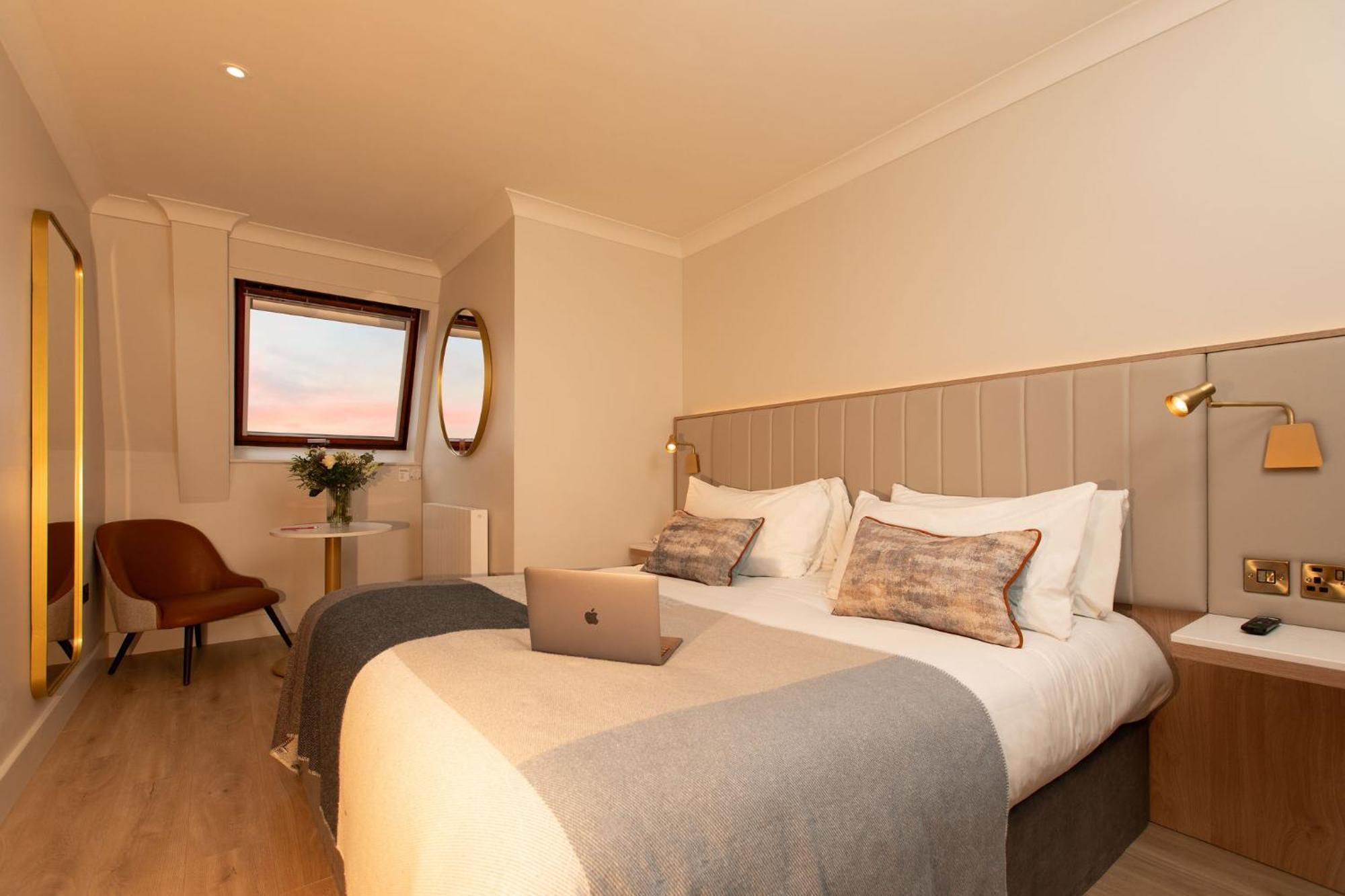 Hotel The Address Sligo Esterno foto